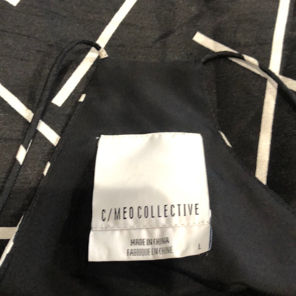 C/MEO COLLECTIVE Layered top! - Picture 10 of 14